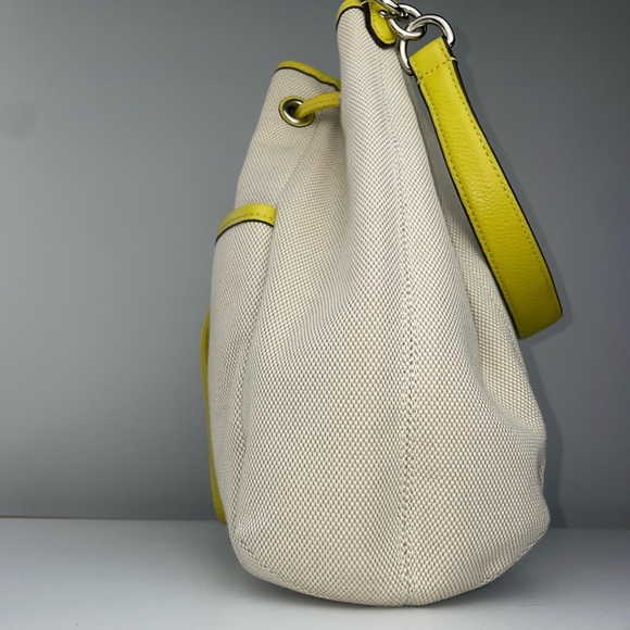 Coach Avery Chartreuse Drawstring Hobo - Picture 14 of 15